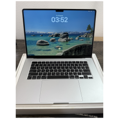 Б.В. Apple MacBook Air 15 M2 512GB Silver (MQKT3) 2023
